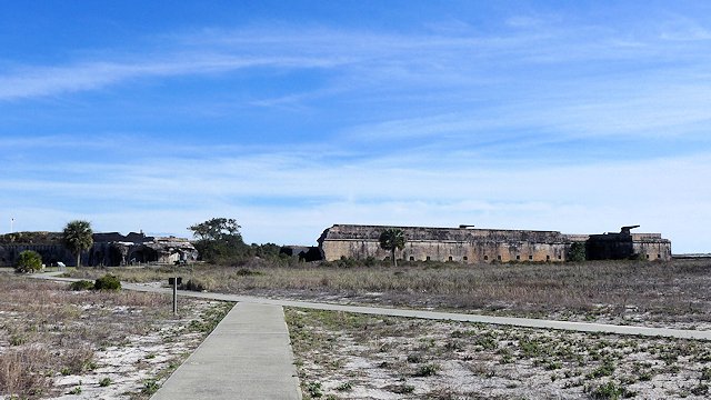 fort-pickens1010420